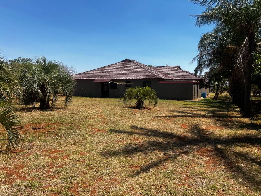 Commercial Property for Sale in De Wildt North West